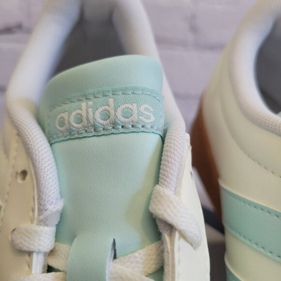 Womens Adidas VL Court 3.0 Shoes - Picture 2 of 8